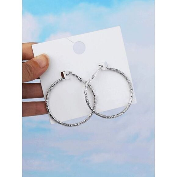 SILVER TEXTURED HOOP DANGLE EARRINGS - Picture 2 of 3